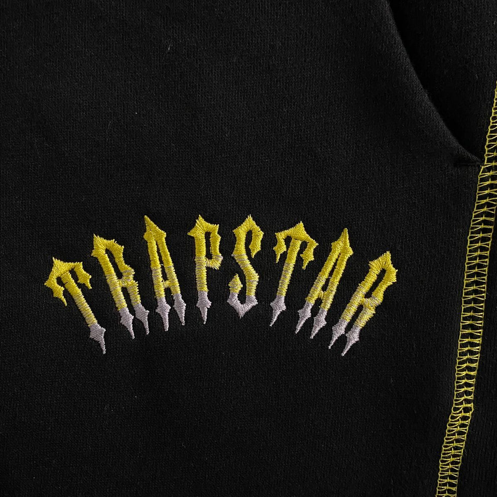 TRAPSTAR - Irongate Arch Chenille  - Sort/Gul