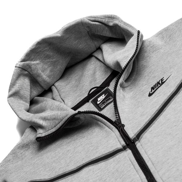 NIKE - Hettegenser NSW Tech Fleece Lysegrå