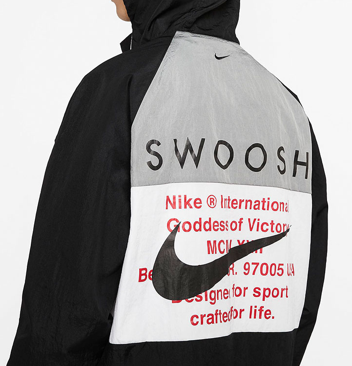 NIKE - NSV Swoosh Windrunner - Sort/Hvit