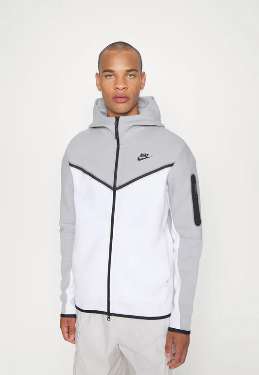 NIKE - Hettegenser NSW Tech Fleece Grå/Hvit