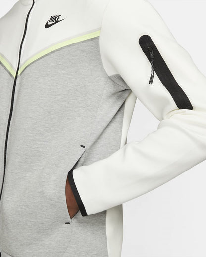 NIKE - Hettegenser NSW Tech Fleece Hvit/Grå/Grønn